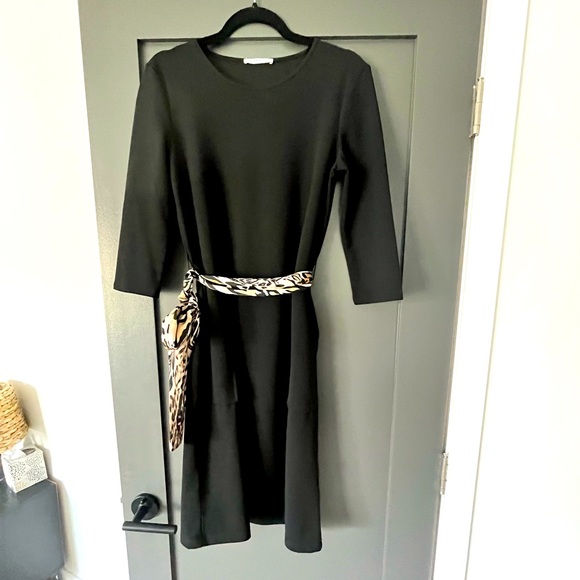 Zara black dress, mid sleeve, leopard belt, comes to knee, pockets - Picture 1 of 7